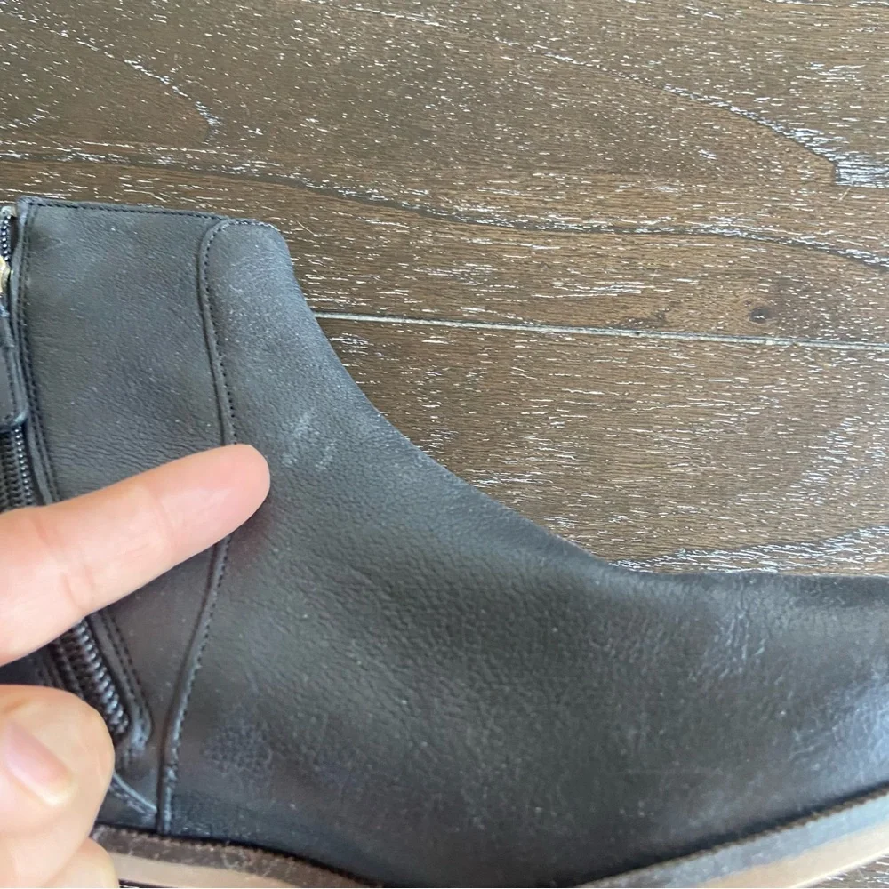 Cole Haan Maci‎ Black Leather Heeled Ankle Boot Size 7.5